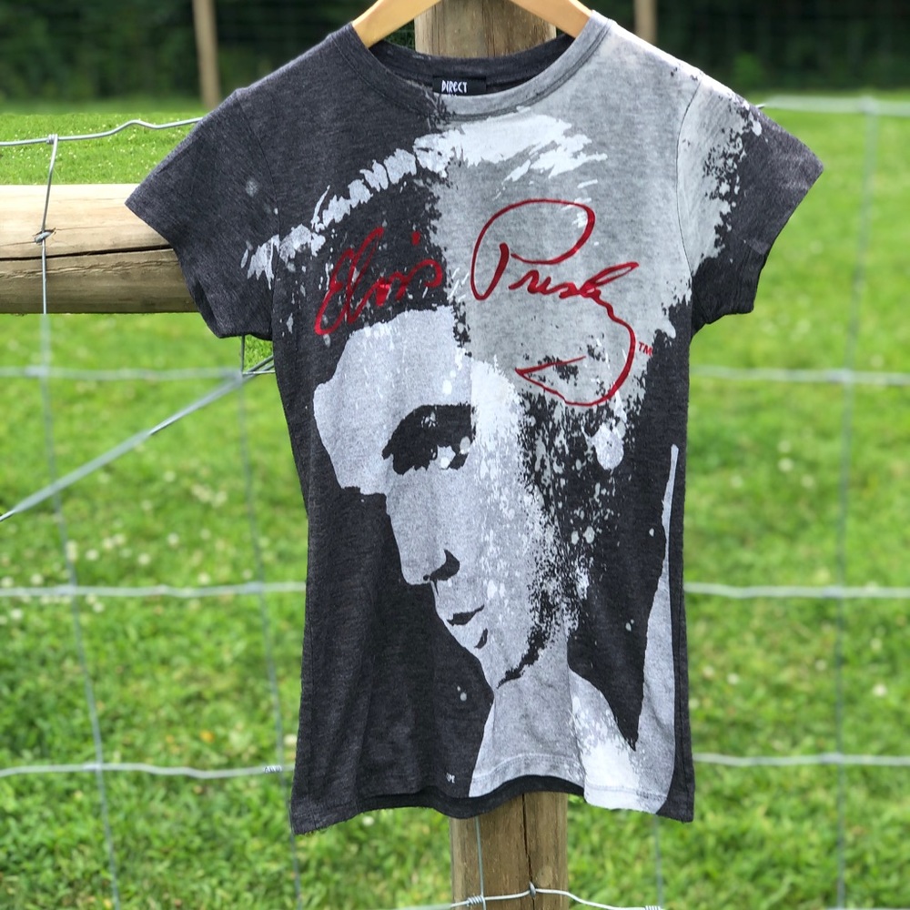 Elvis Presley T shirt top from Graceland S Small